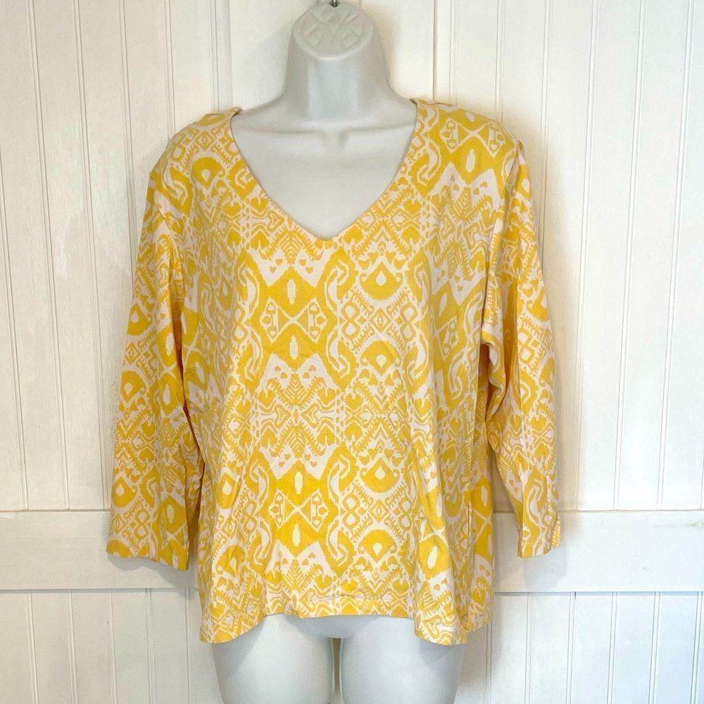 HEARTS OF palm pretty yellow  3/4 length sleeve top size XL